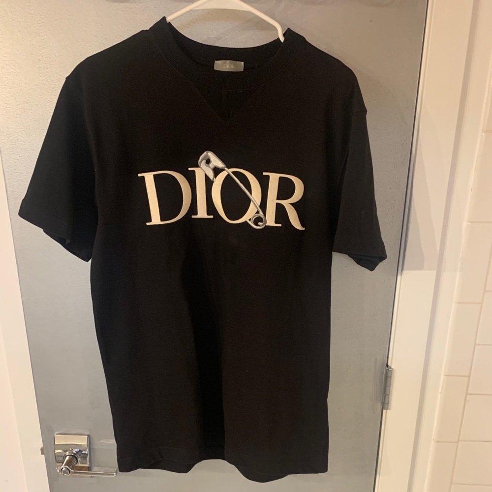 Dior Judy blame safety pin shirt
